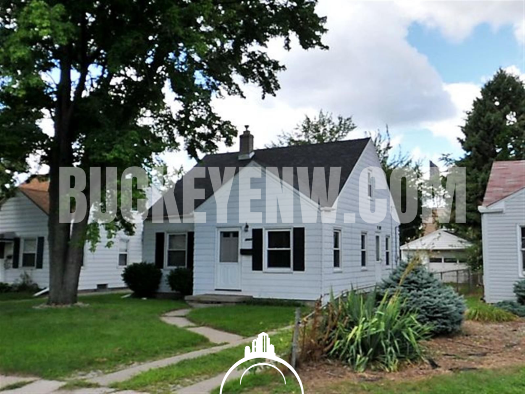 4113 Vogel Dr, Toledo, OH 43613