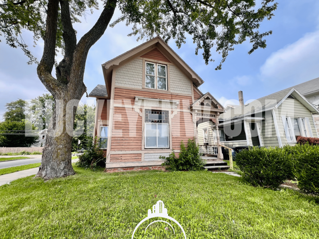 660 E Broadway St, Toledo, OH 43605