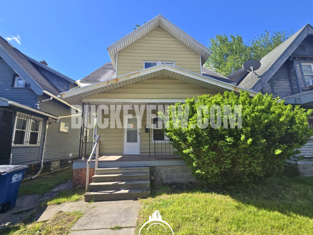 315 Stanley Ct, Toledo, OH 43608
